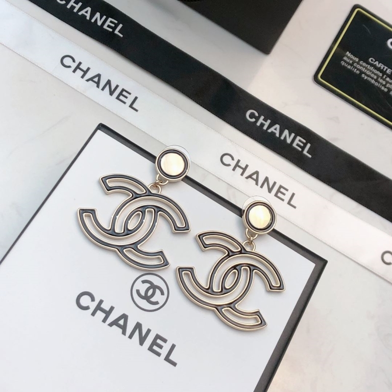 Ch**el earrings
